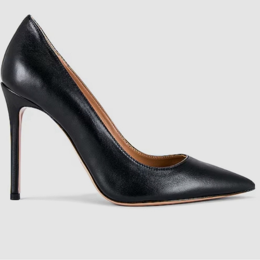 LITA by Ciara Solid Point Toe Pump in Black NWT Size 41